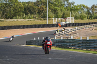 enduro-digital-images;event-digital-images;eventdigitalimages;mallory-park;mallory-park-photographs;mallory-park-trackday;mallory-park-trackday-photographs;no-limits-trackdays;peter-wileman-photography;racing-digital-images;trackday-digital-images;trackday-photos